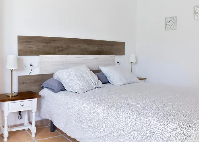 Casa Del Arrabal * Montefrío